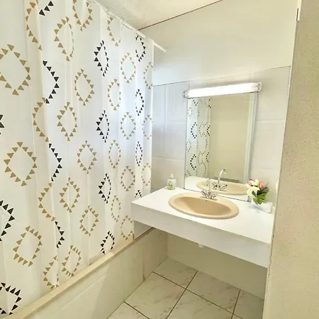 Apartment Charmant Rez De Jardin - 900m Plage De Pontaillac
